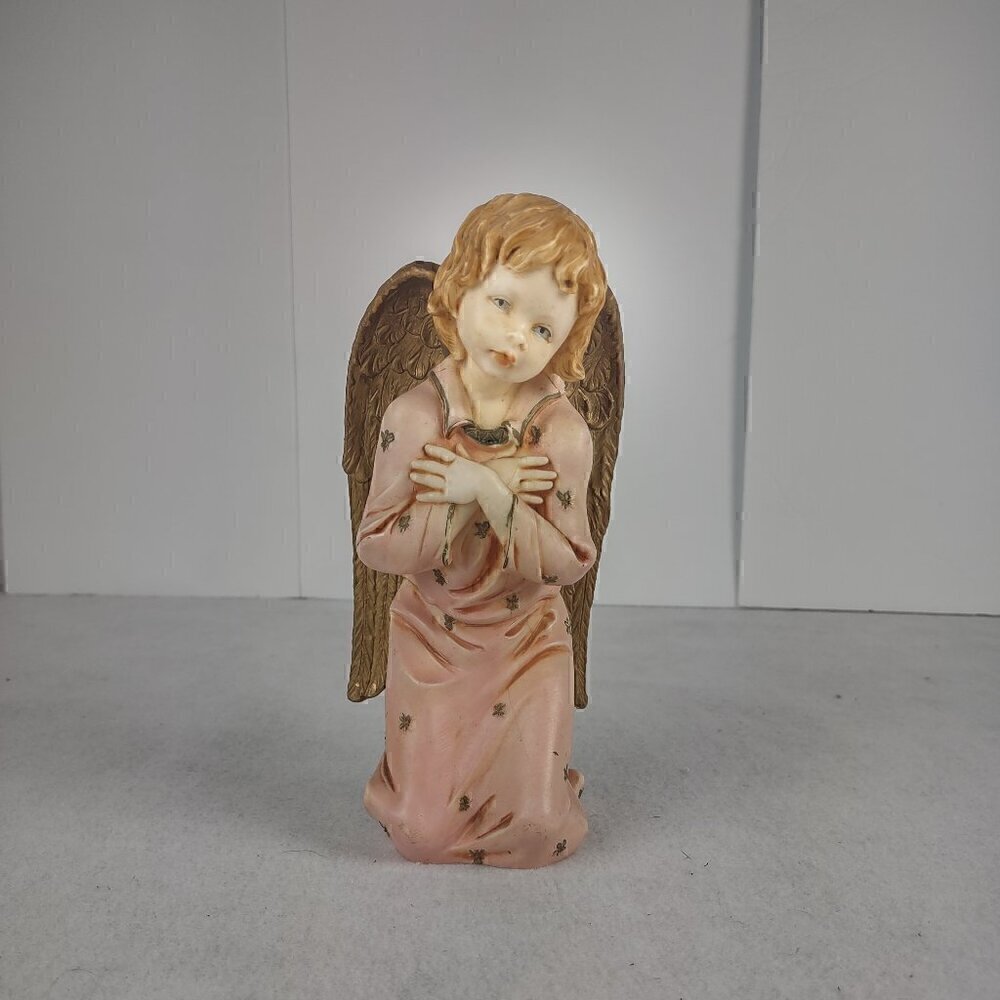 Vintage Lello Kneeling Angel Figurine Large Gold Wings Italy 5501 8 inches Tall